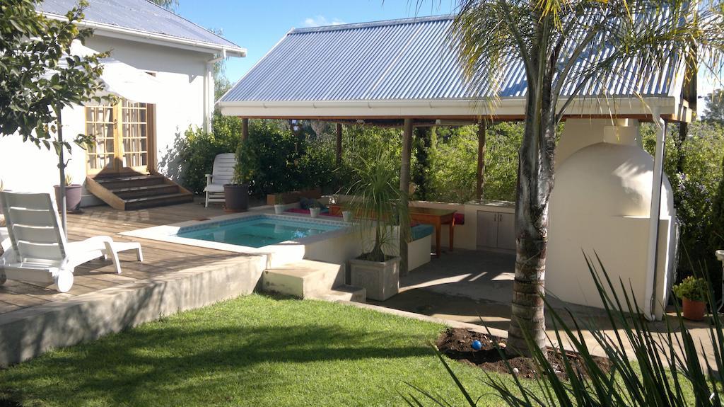 B&B On Church Oudtshoorn Exteriör bild