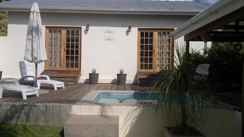 B&B On Church Oudtshoorn Rum bild