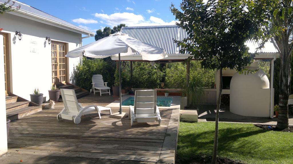 B&B On Church Oudtshoorn Exteriör bild